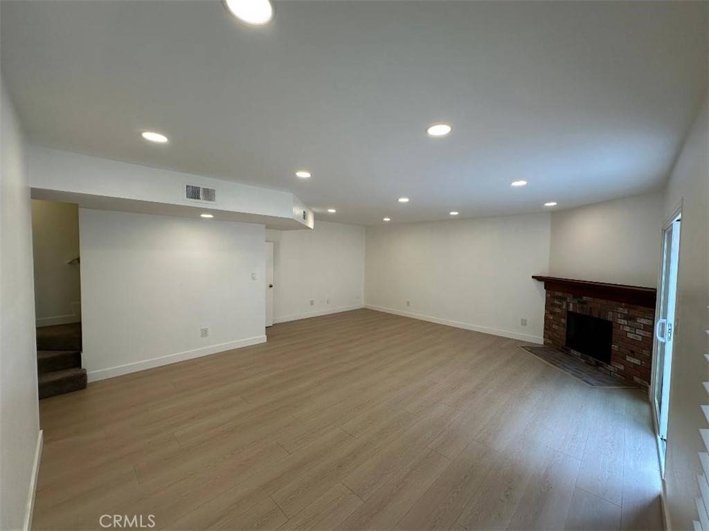 Glendale, CA 91206,1534 E Wilson AVE #3