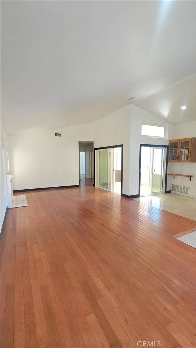Sylmar, CA 91342,11622 Remington ST