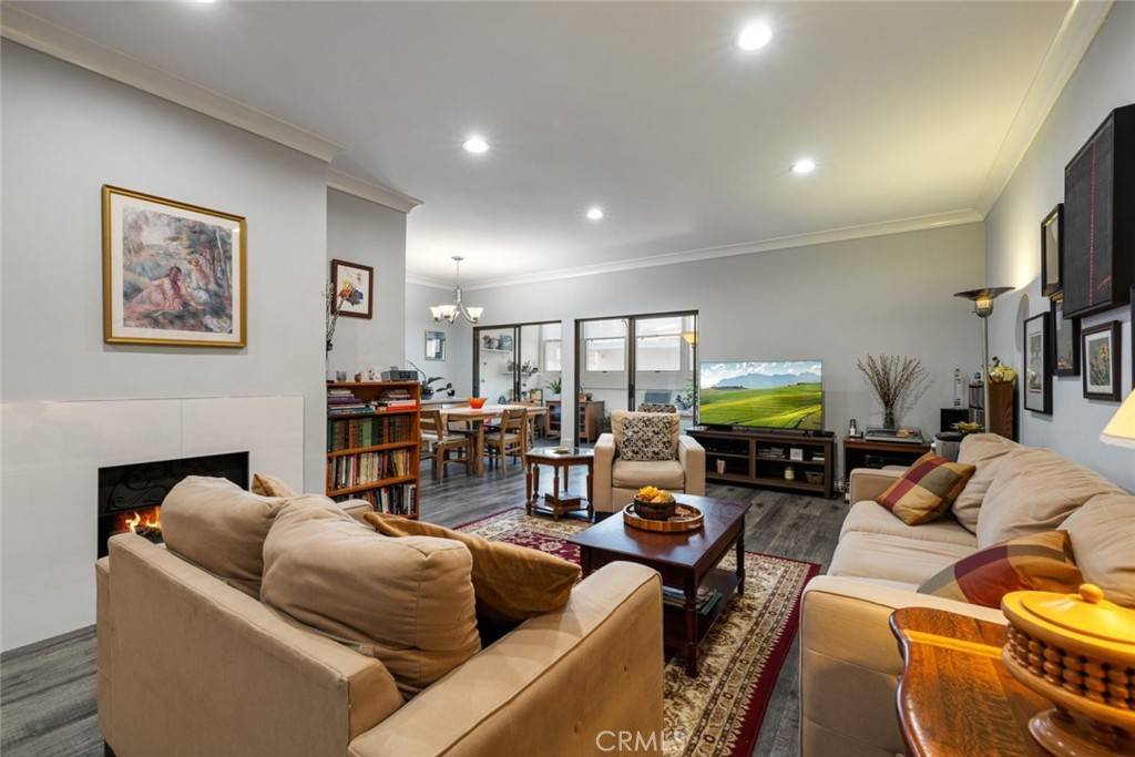 Glendale, CA 91206,234 N Kenwood ST #106
