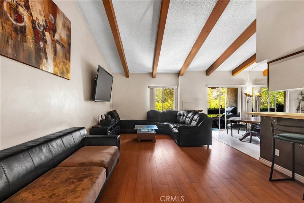 2700 Cahuenga BLVD E #1302, Los Angeles, CA 90068
