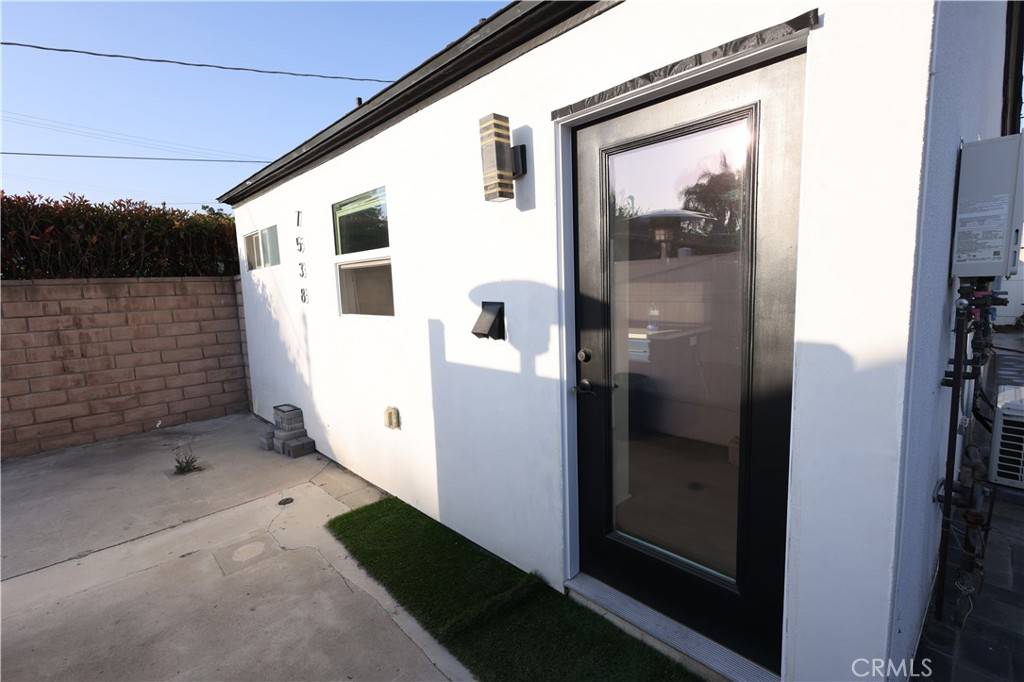 Van Nuys, CA 91406,7538 Gaviota AVE