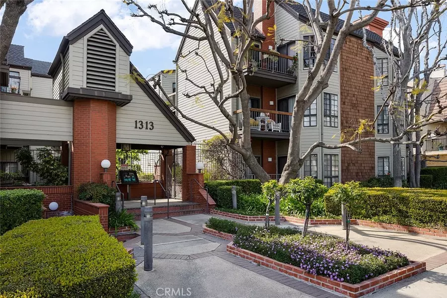 1313 Valley View RD #109, Glendale, CA 91202