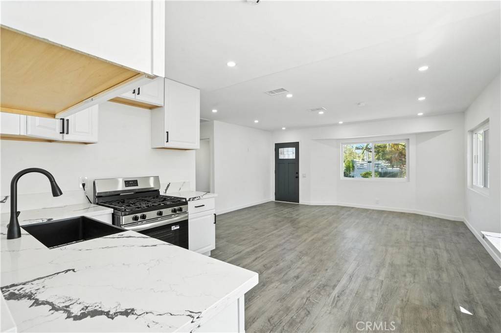 Pacoima, CA 91331,13886 Paxton ST