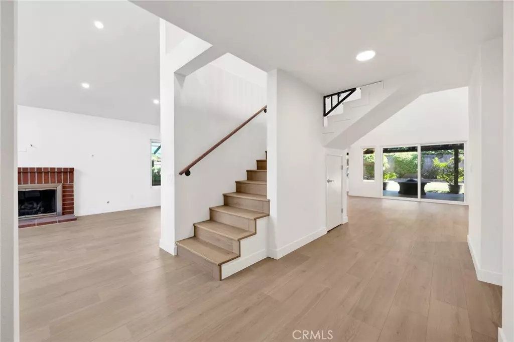 Granada Hills, CA 91344,17500 Rushing DR