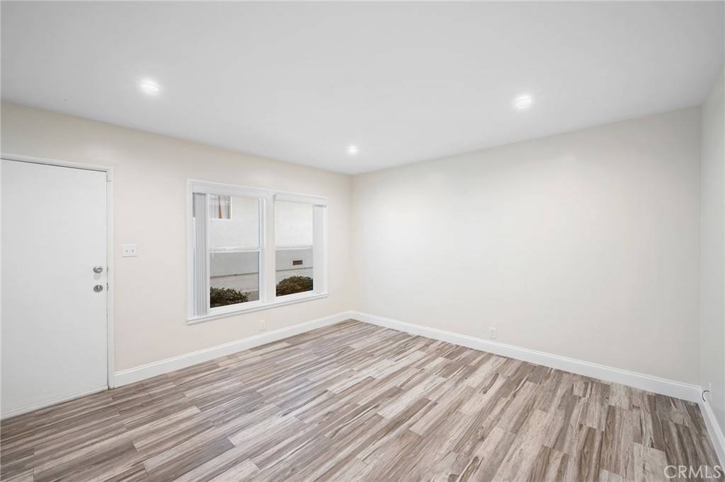 La Crescenta, CA 91214,2930 Fairmount AVE #D