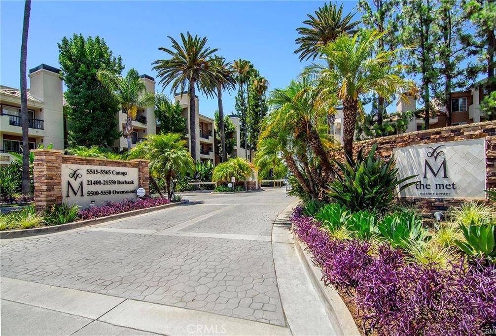 Woodland Hills, CA 91367,5515 Canoga AVE #321