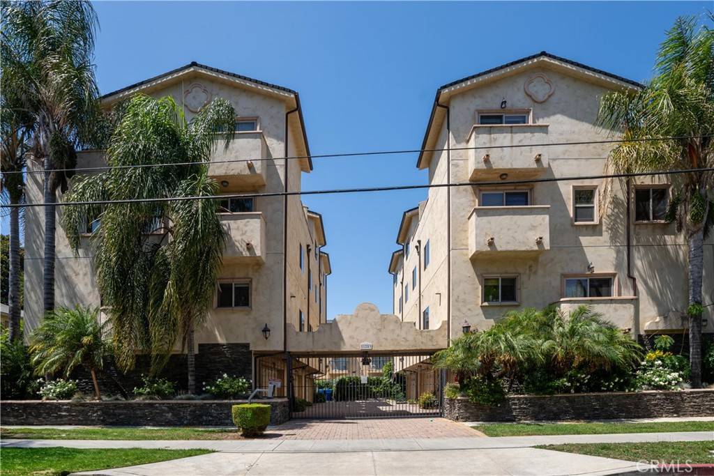 11253 Peach Grove ST #106, North Hollywood, CA 91601