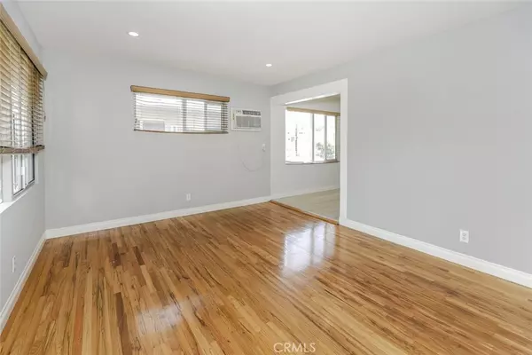 North Hollywood, CA 91606,11549 Sylvan ST #6