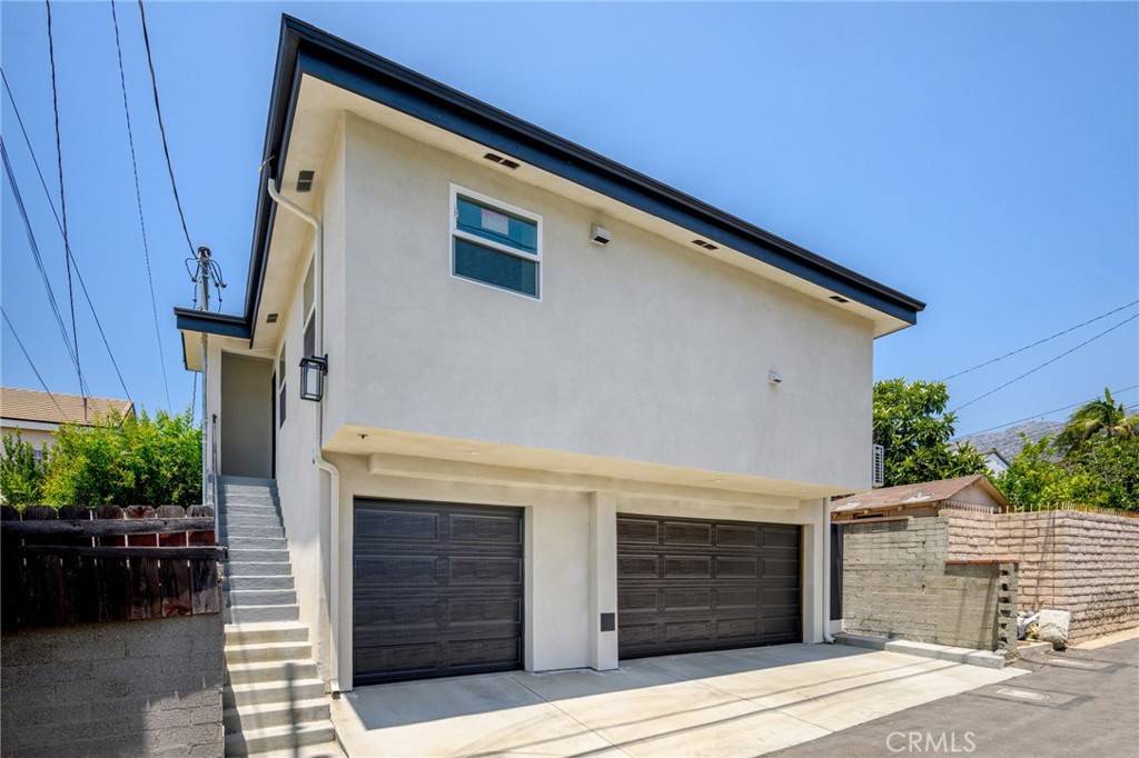 842 E Cypress AVE, Burbank, CA 91501