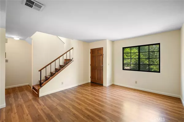 Pasadena, CA 91106,1318 Corson ST #5