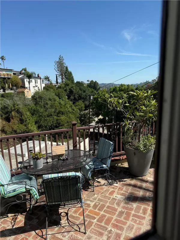 Glendale, CA 91206,641 Canyon DR