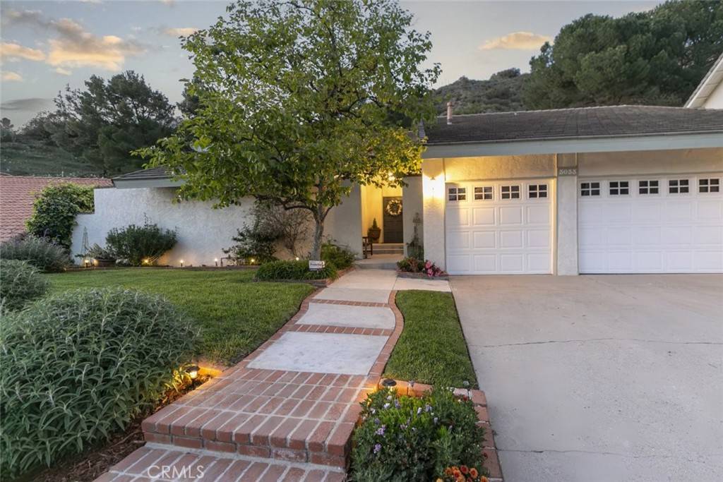 La Crescenta, CA 91214,3033 Hopeton Road