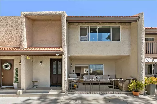 Burbank, CA 91504,9436 Via Monique