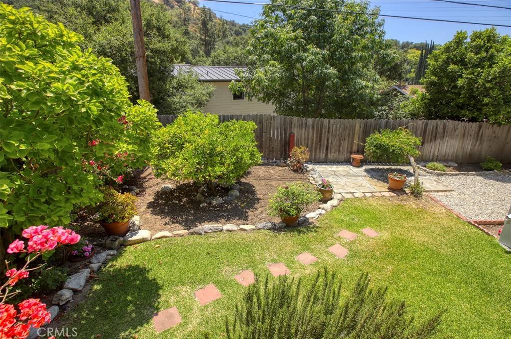 Glendale, CA 91208,1852 Alpha RD