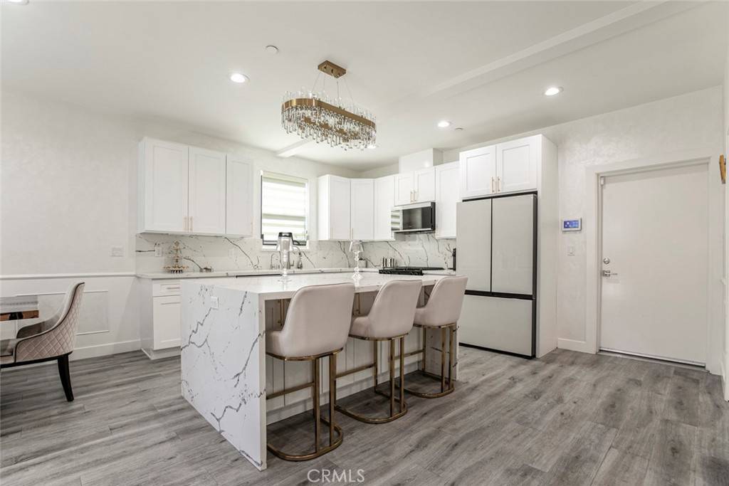 Panorama City, CA 91402,9124 N Nilo LN