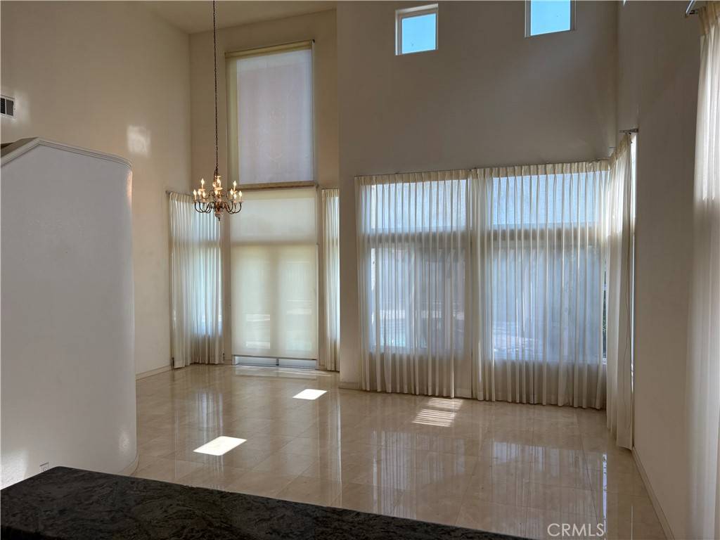Glendale, CA 91208,1928 Calle Dulce