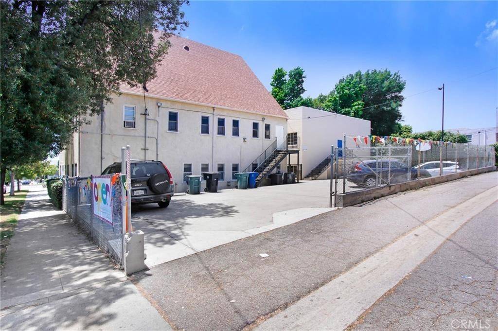 Burbank, CA 91502,724 GLENOAKS BLVD S