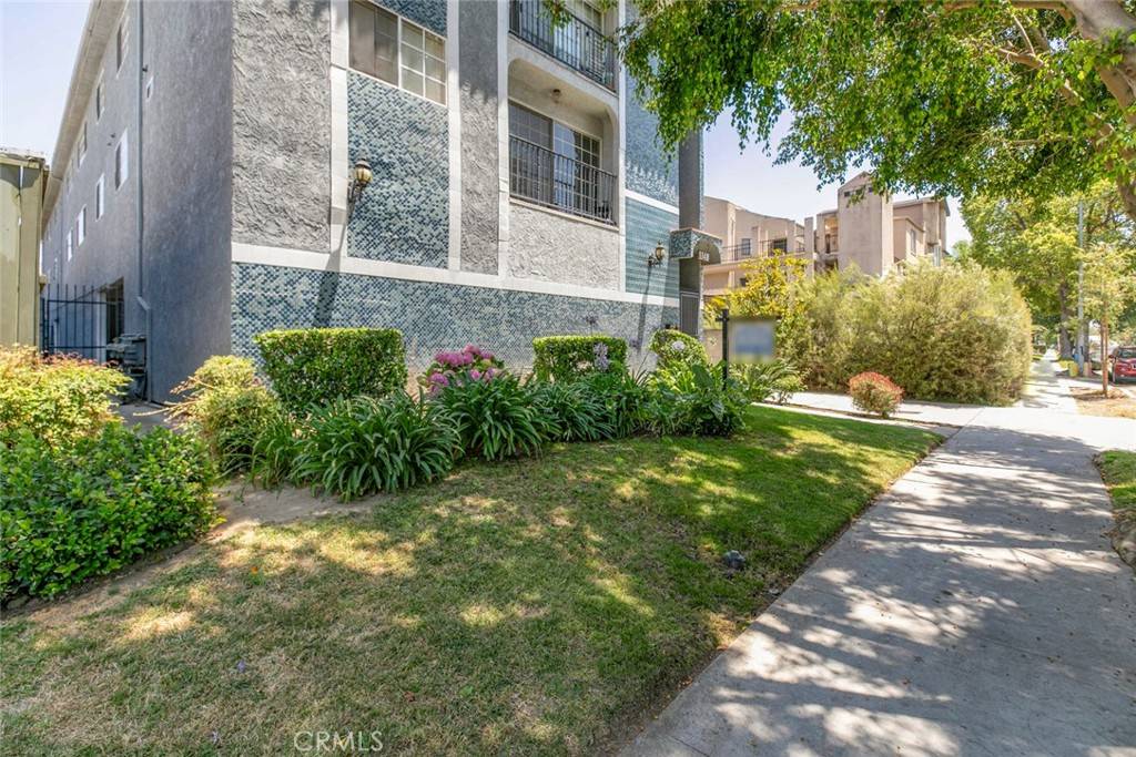 Glendale, CA 91202,1148 San Rafael AVE #6