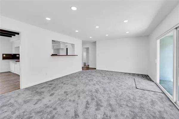 Long Beach, CA 90815,2376 Stanbridge AVE