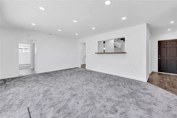 Long Beach, CA 90815,2376 Stanbridge AVE