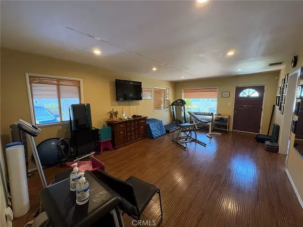 Glendale, CA 91207,612 E Glenoaks BLVD
