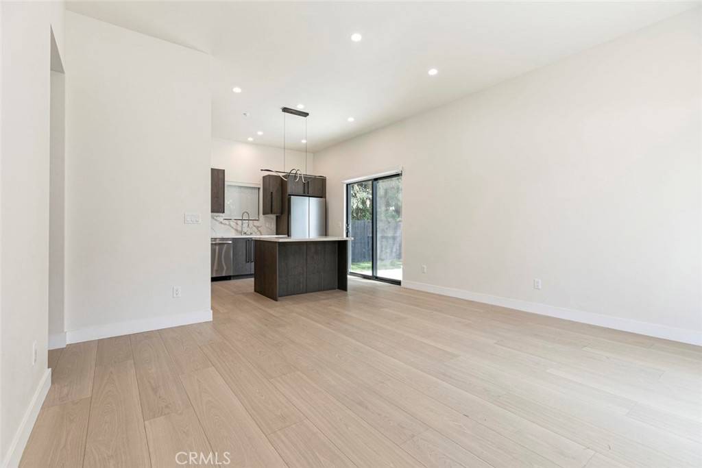 Granada Hills, CA 91344,17434 Index ST