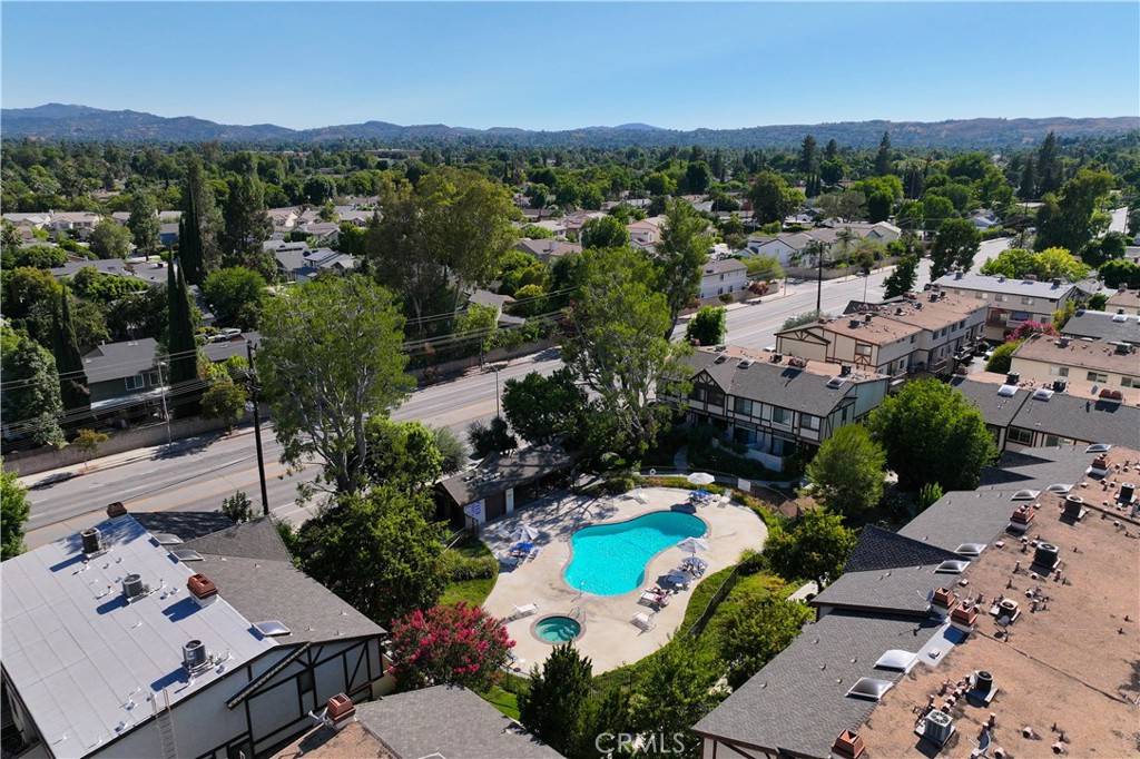 West Hills, CA 91307,22525 Sherman Way #1201