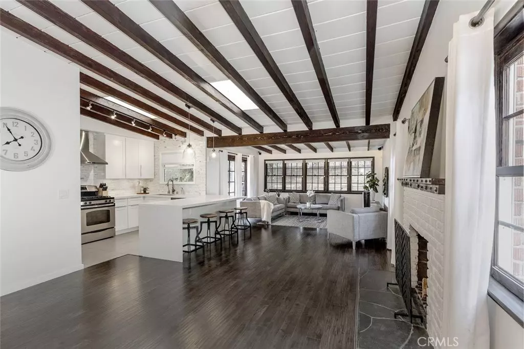Tujunga, CA 91042,9742 Hillhaven AVE