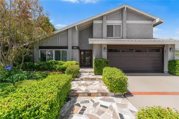 Valencia, CA 91355,25515 Novela WAY