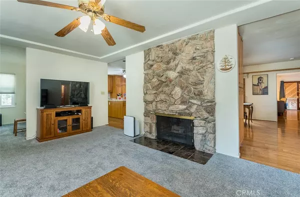 Glendale, CA 91206,2719 Hollister Terrace