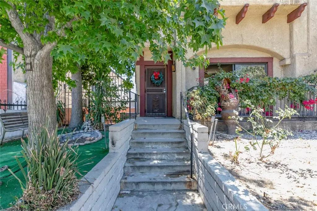 Panorama City, CA 91402,14840 Parthenia ST #19