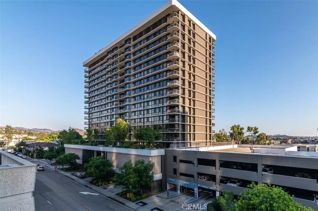 Glendale, CA 91206,222 Monterey RD #1303