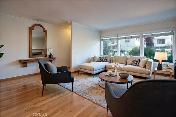 Sunland, CA 91040,10109 Parr Avenue