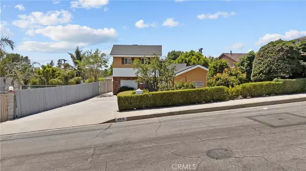 La Crescenta, CA 91214,4919 Dunsmore AVE