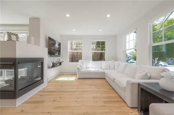 Porter Ranch, CA 91326,19945 Oakville CT