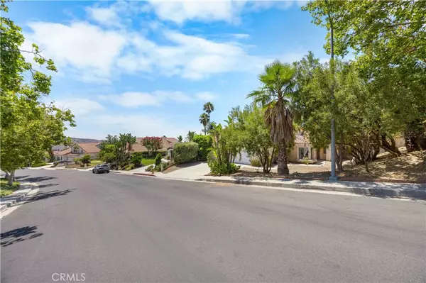 Sylmar, CA 91342,12666 Herron ST