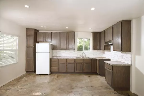 Sunland, CA 91040,8230 Hillrose ST