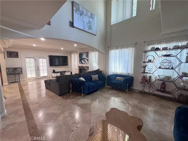 Sunland, CA 91040,10300 Whitegate AVE