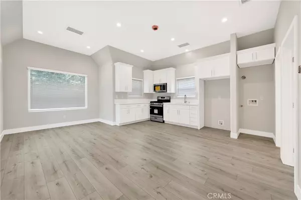 1055 Allen AVE, Glendale, CA 91201