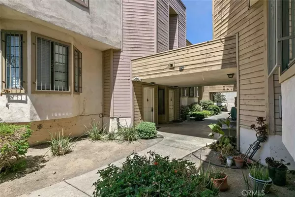Van Nuys, CA 91405,14715 Saticoy ST #13