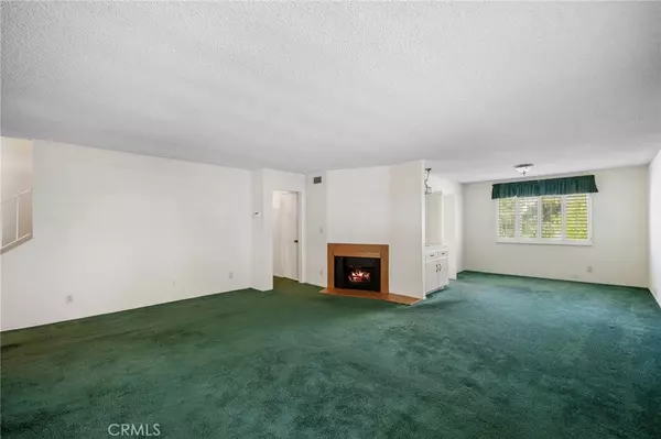 Burbank, CA 91504,9555 Via Venezia