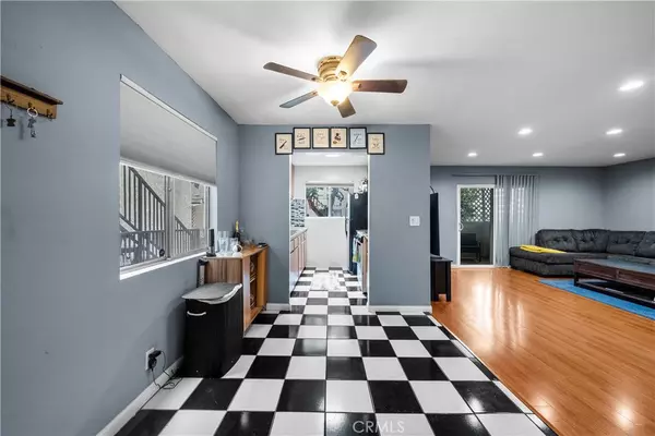 Sylmar, CA 91342,13080 Dronfield AVE #58