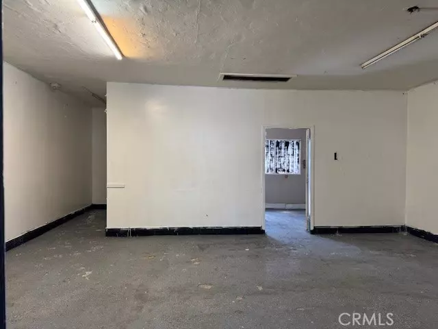 5543 Mission BLVD, Jurupa Valley, CA 92509