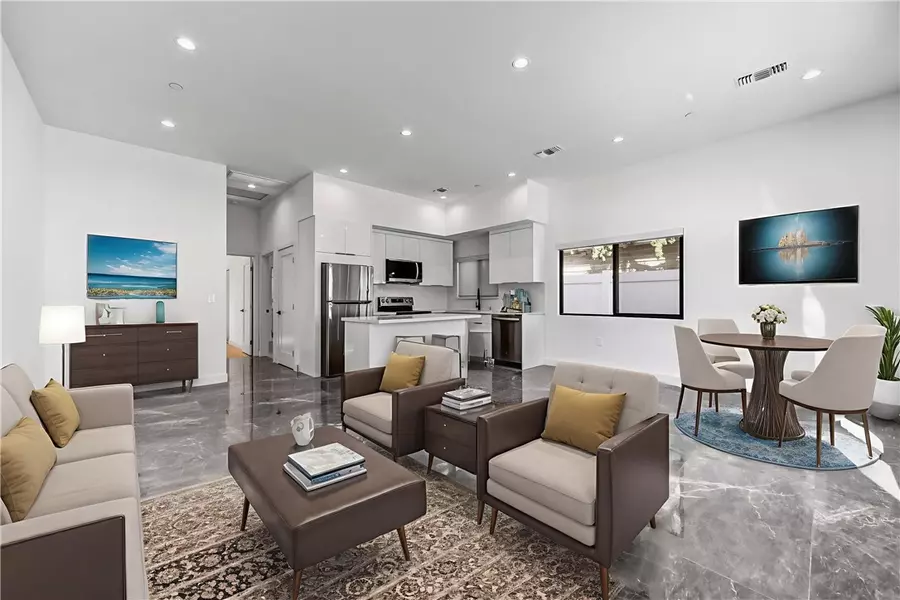 6831 Ranchito AVE, Van Nuys, CA 91405