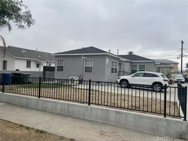 Burbank, CA 91504,2304 N Niagara