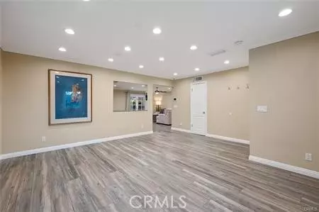 West Hills, CA 91307,23928 Archwood St.