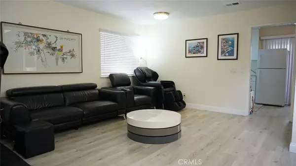 El Monte, CA 91732,3631 Meadowlark