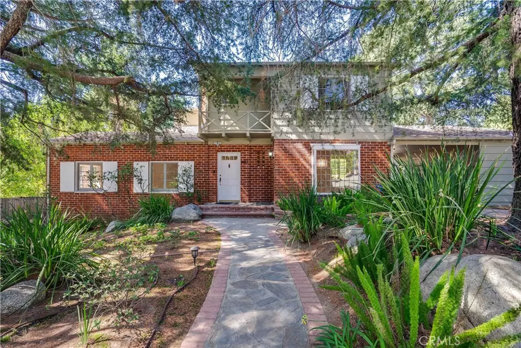 La Canada Flintridge, CA 91011,5227 Alta Canyada