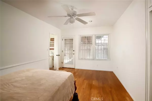 Van Nuys, CA 91405,6903 Halbrent AVE