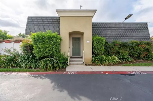 6520 Tampa AVE #6, Reseda, CA 91335